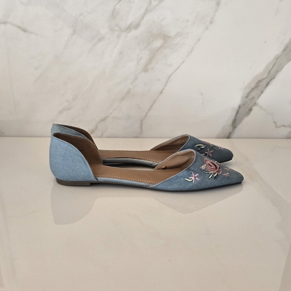 Report | FIG Denim Embroidered Floral pointy toe flats size 10 - Picture 4 of 11